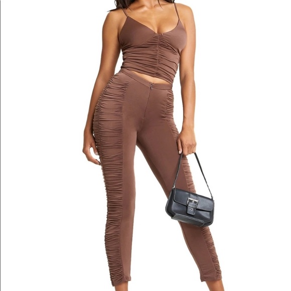 I Am Gia Scrunched Brown Pants 